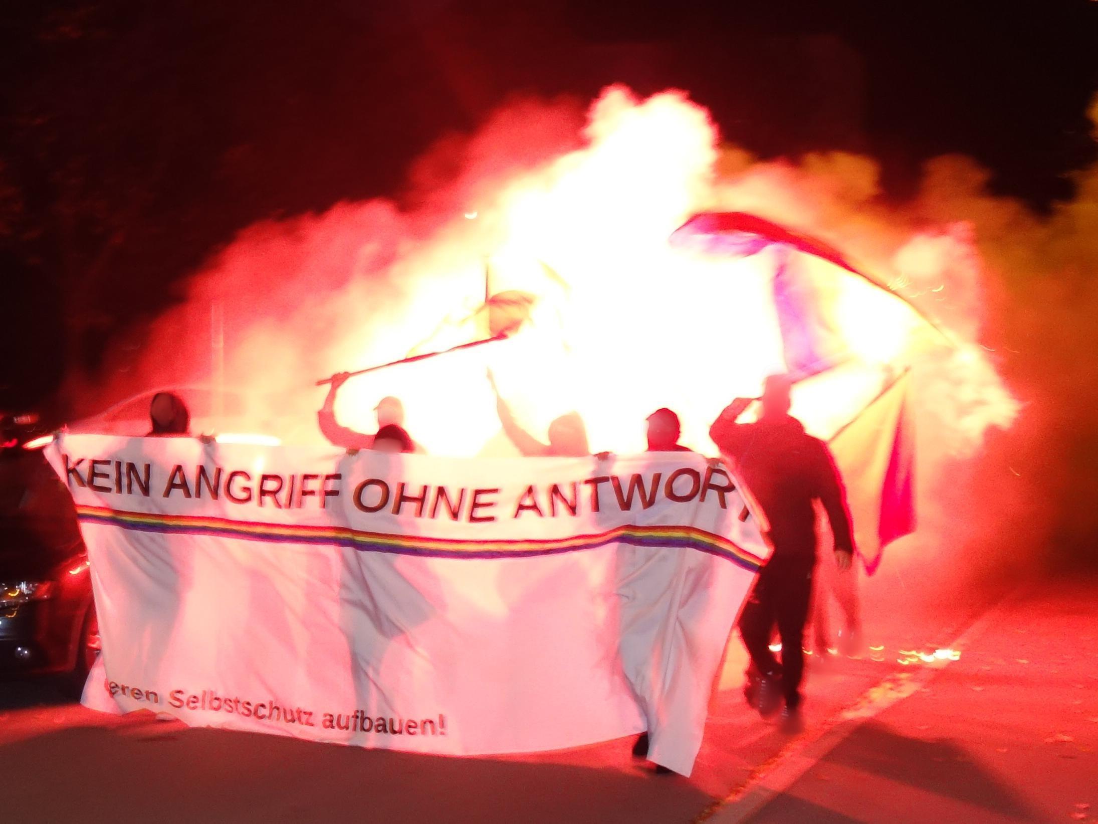 Offensiver Stadtteilspaziergang und Spontandemonstration nach homophobem Angriff in Hochfeld!