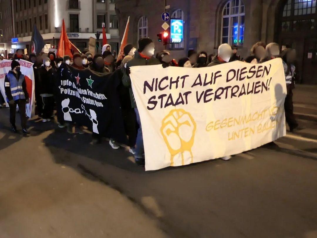 Bullen aus dem Weg! Nachbericht zur 1312-Demonstration